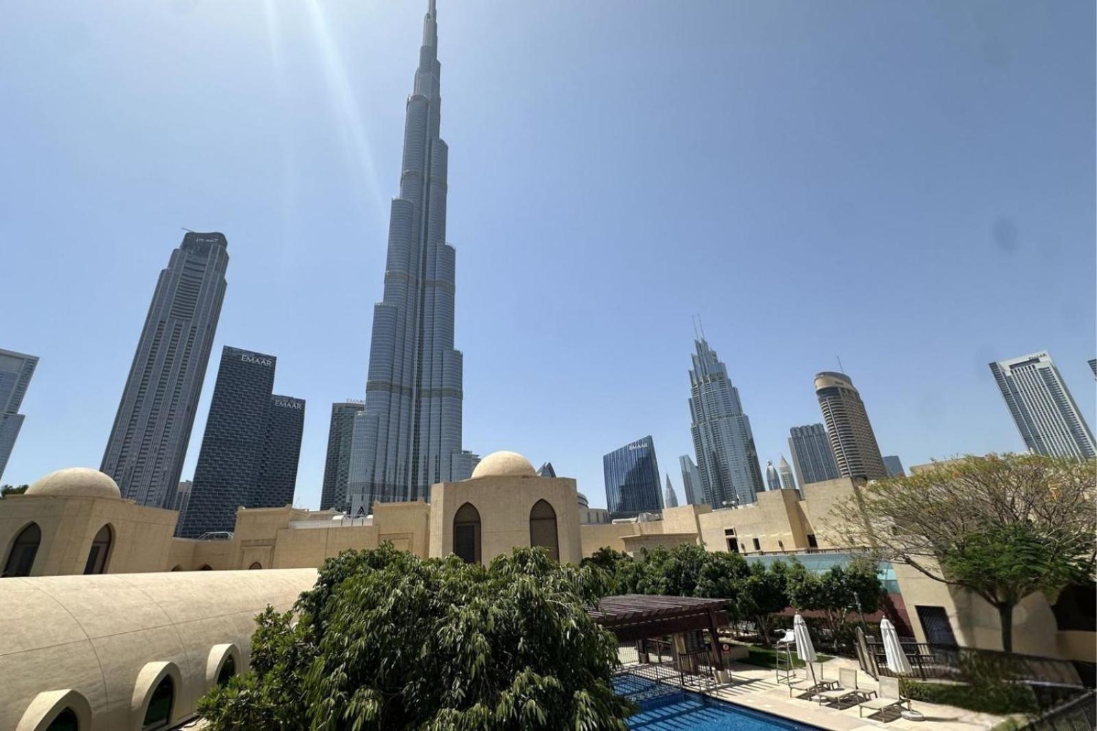 Burj Khalifa At Your Doorstep 1br In Souk Al Bahar Dubai