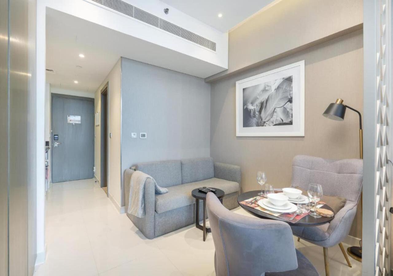 Bespoke Homes - Luxurious In Damac Maison Prive Apartment