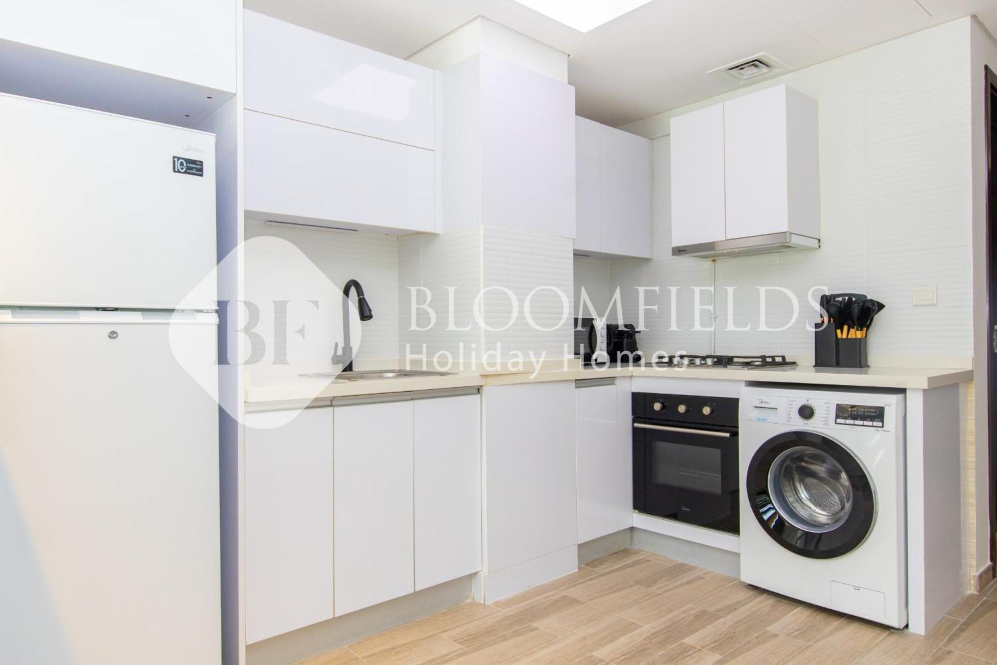 Apartment Bloomfields Modern Escape Stu In Jvc