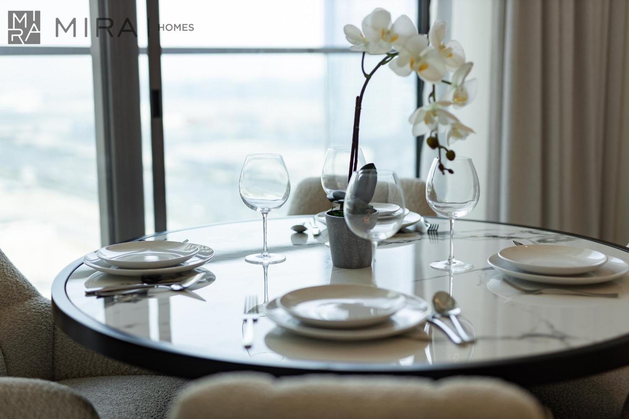 Mira Homes - Beautiful 2 Bedroom With Canal View In Business Bay * Dubai