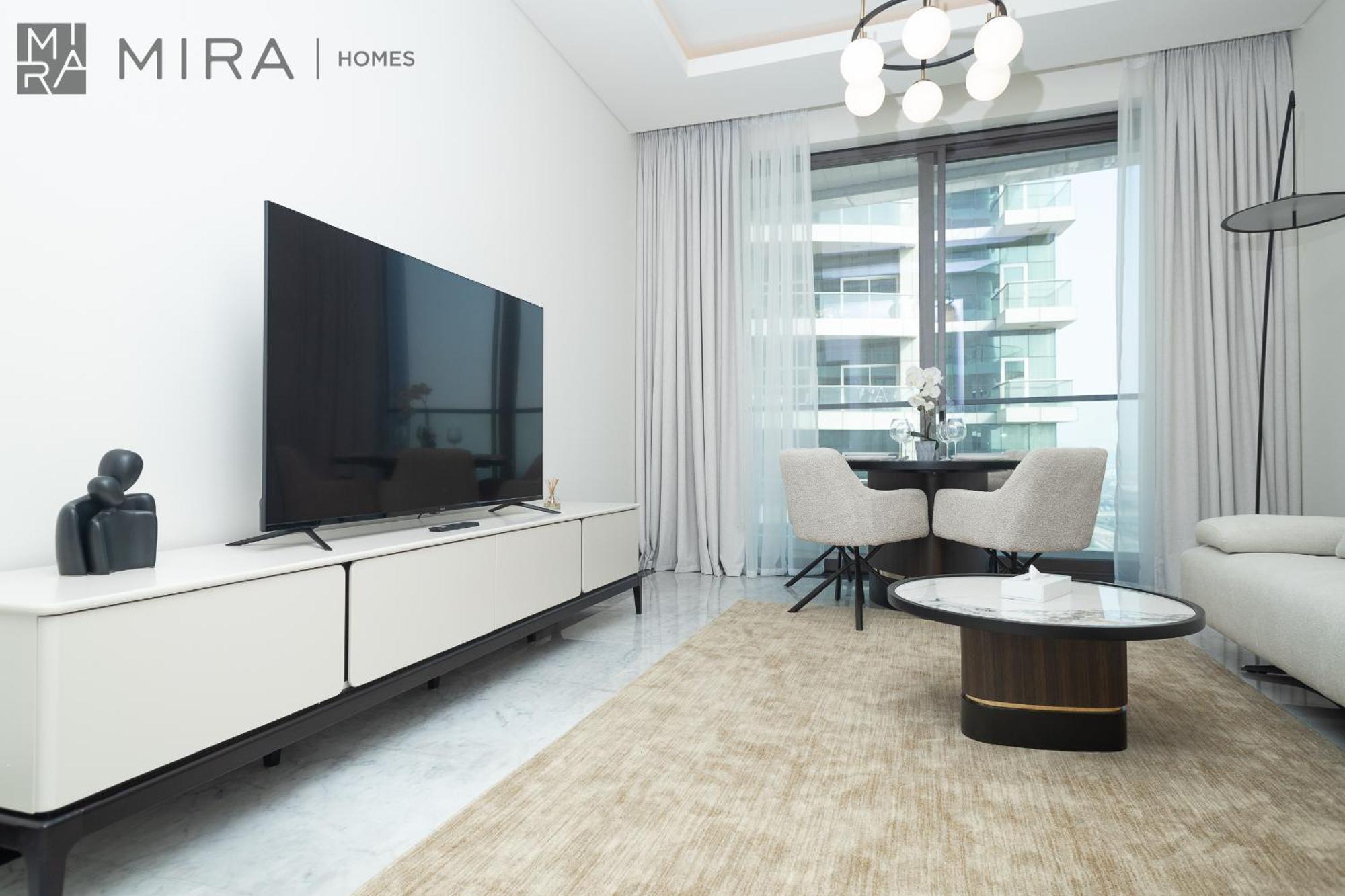 Mira Homes - Beautiful 2 Bedroom With Canal View In Business Bay Apartment *