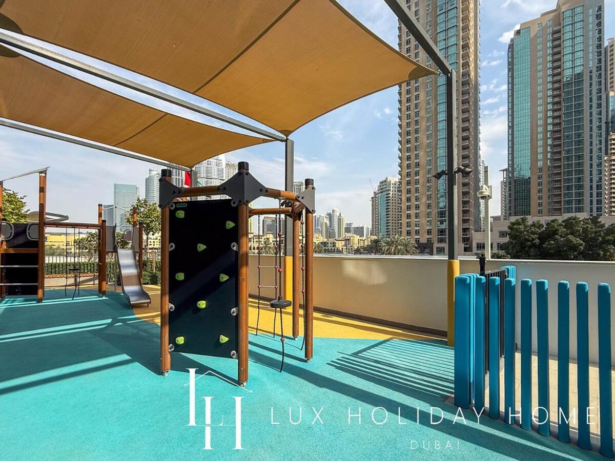Lux The Grande Signature Skyline 2 Apartment