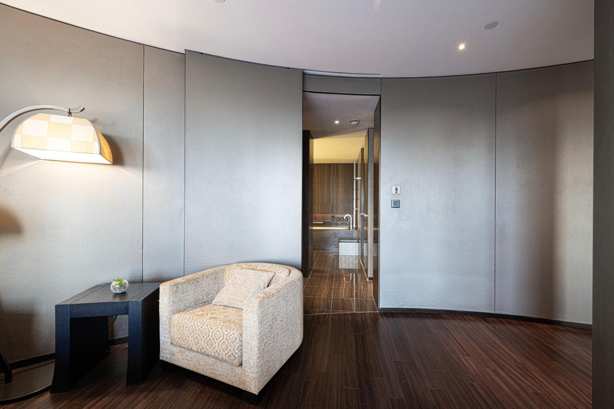 Armani Burj Khalifa 1 Bedroom * Dubai