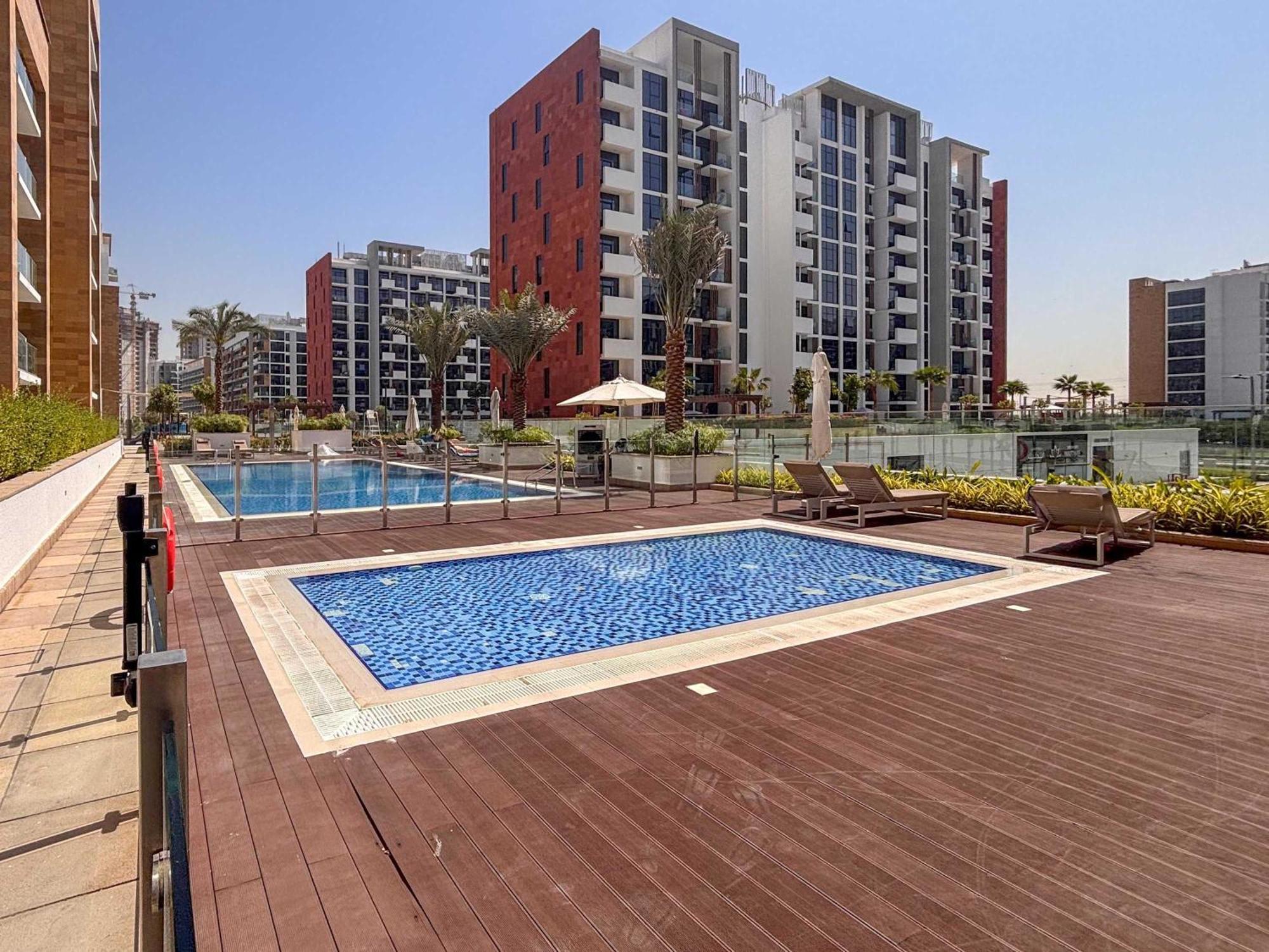 Apartment Frank Porter - Azizi Riviera 23 *