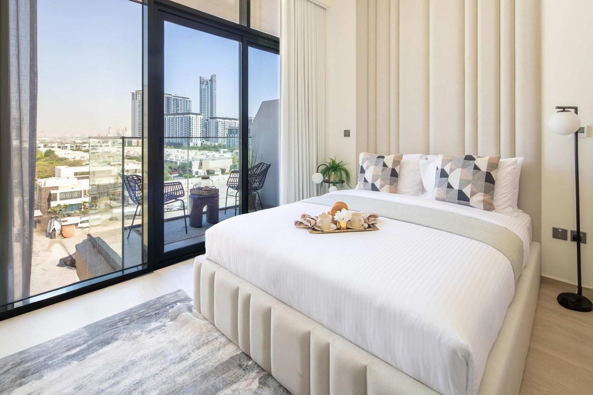 Apartment Frank Porter - Azizi Riviera 23