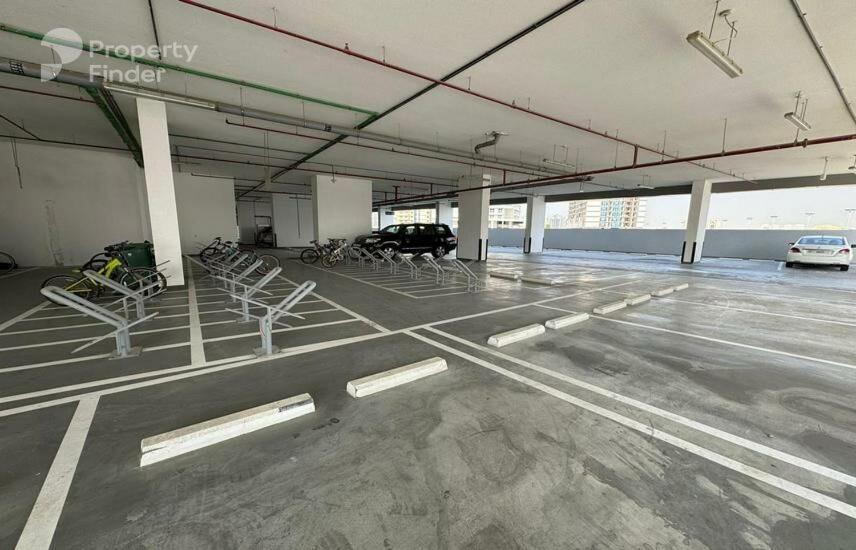 1br Hera Tower Apartment