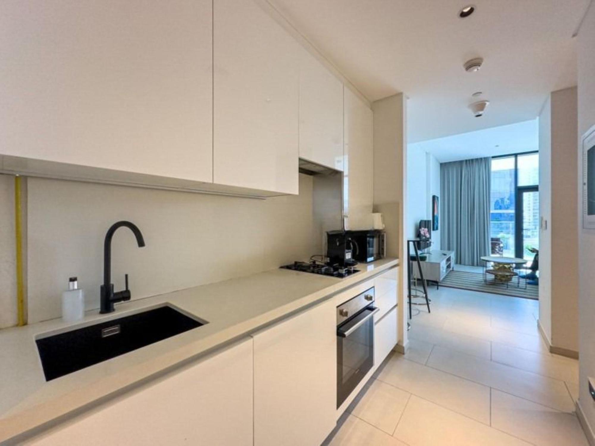 Soothing Getaway In Marquise Square -business Bay * Dubai