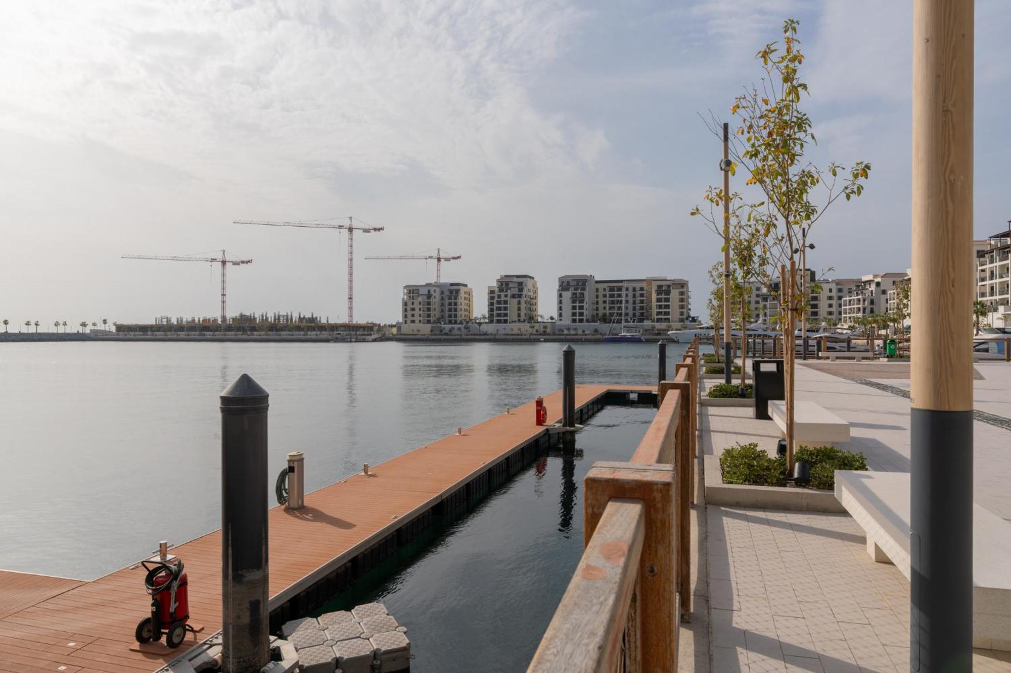 Veluxa - Mediterranean 1bed With A View!