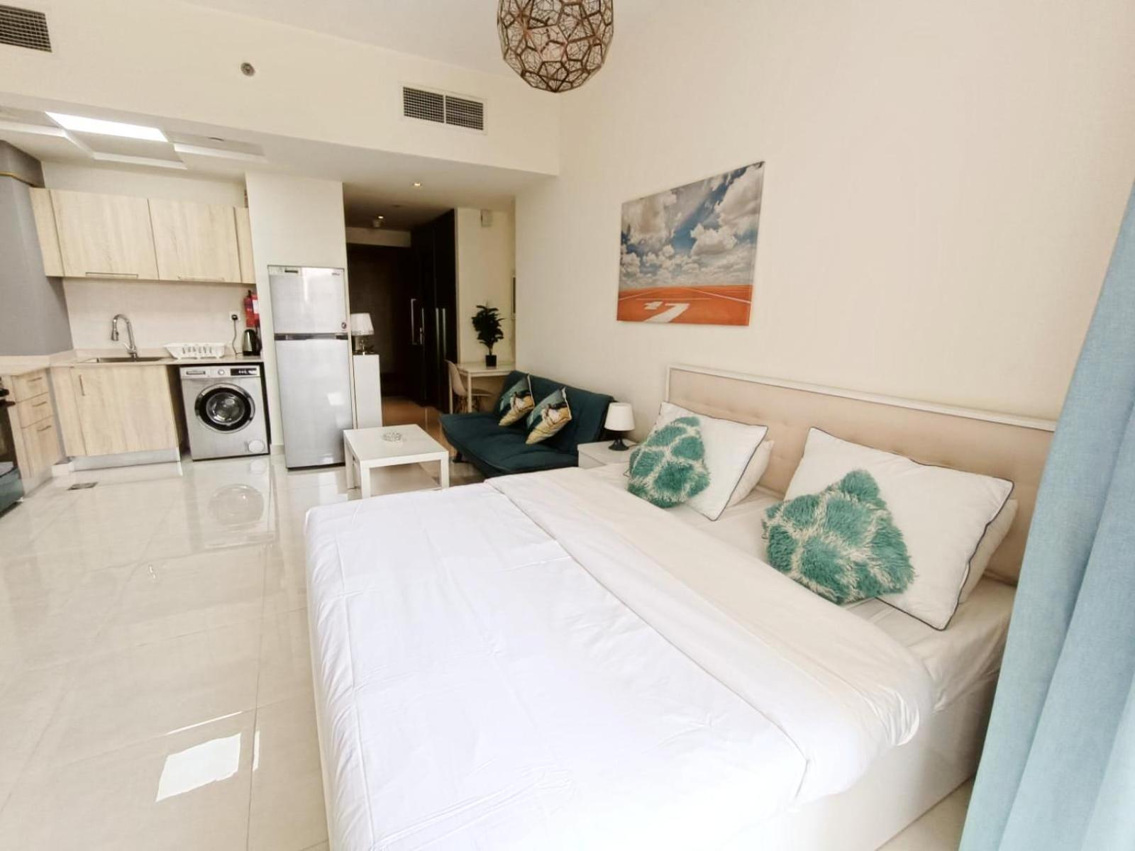 Apartment Modern High-rise In The Heart Of Business Bay Dubai