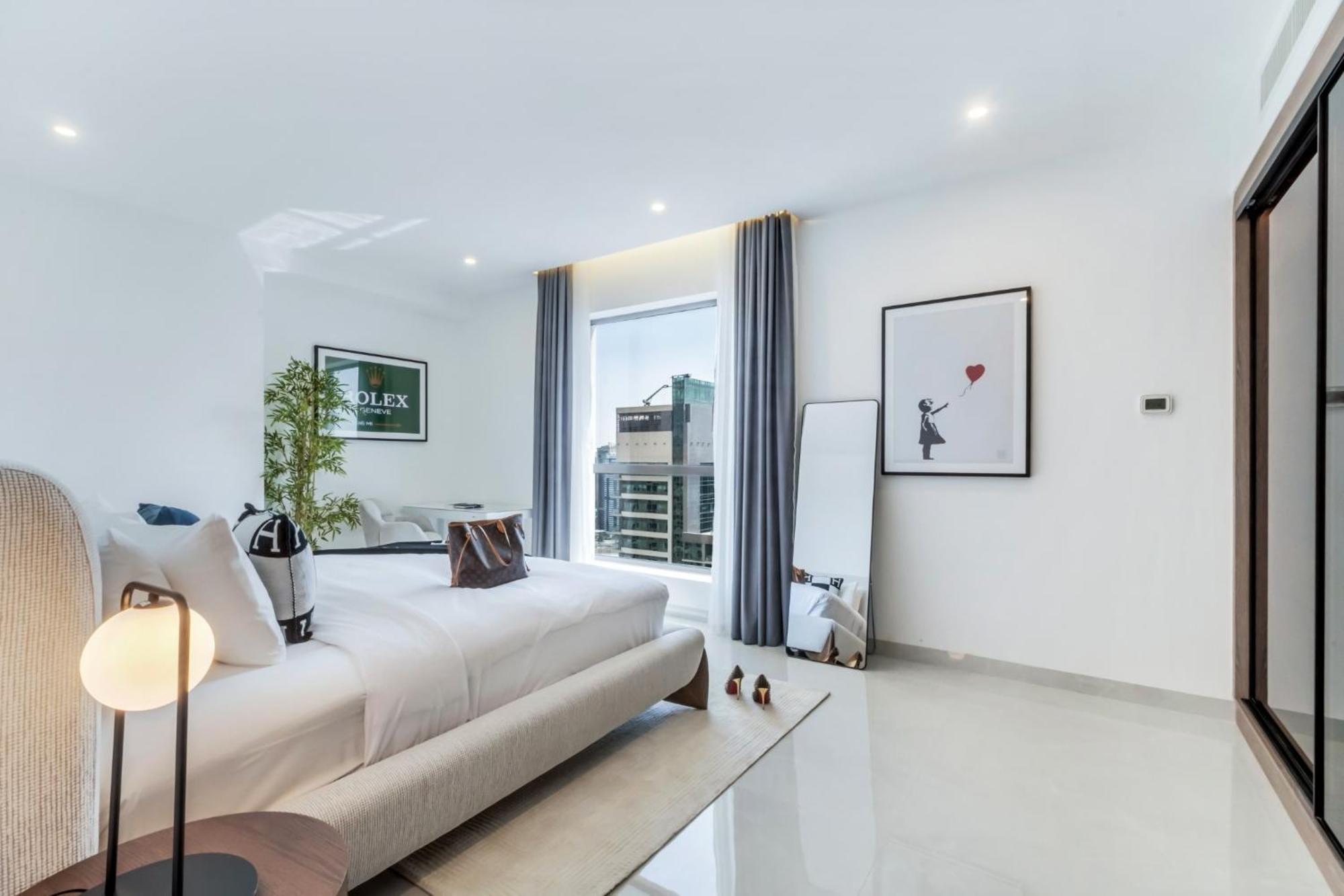 Brand New Luxurious 2 Bdr With Marina Views And Jbr I Rimal 1 Apartment *