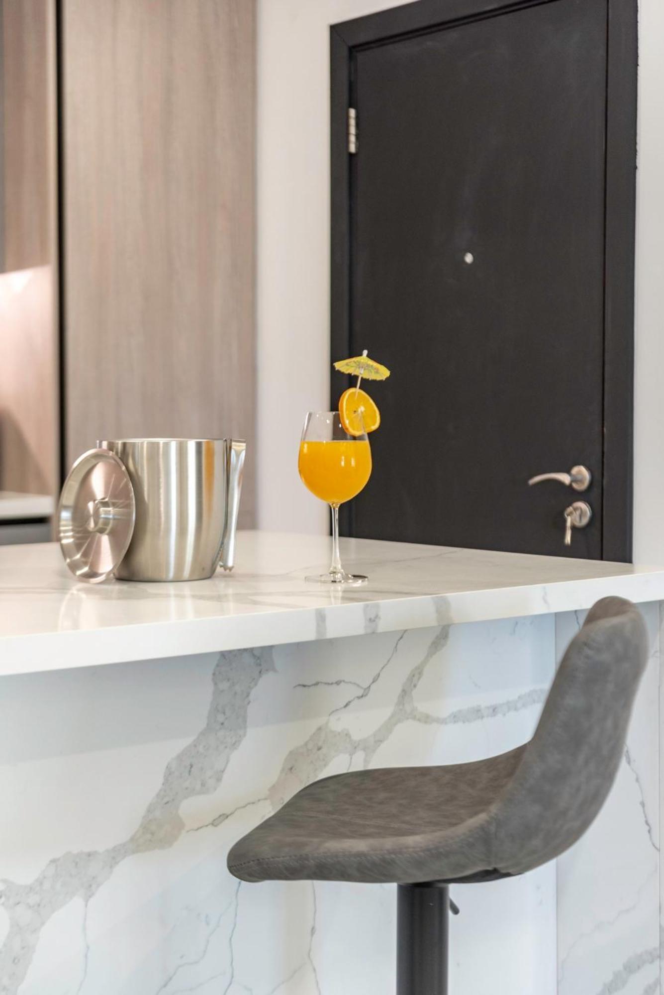 Brand New Luxurious 2 Bdr With Marina Views And Jbr I Rimal 1 Apartment