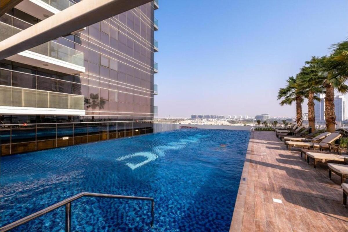 Apartment Havn - 1 Bed In Damac Hills 1, Golf Course View Dubai