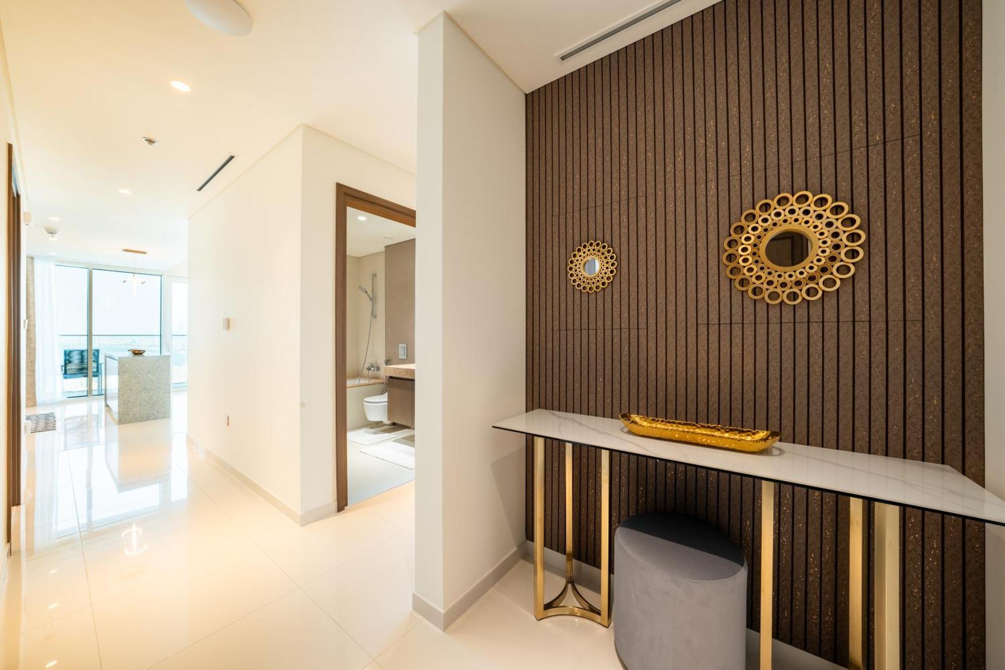 The Horizon 29th-floor Luxury With Endless Ocean Views Apartment
