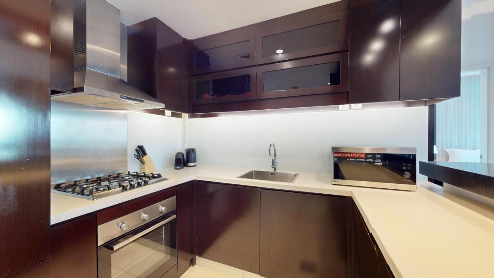 Apartment Upper Crest - Vibrant One Bedroom In Downtown