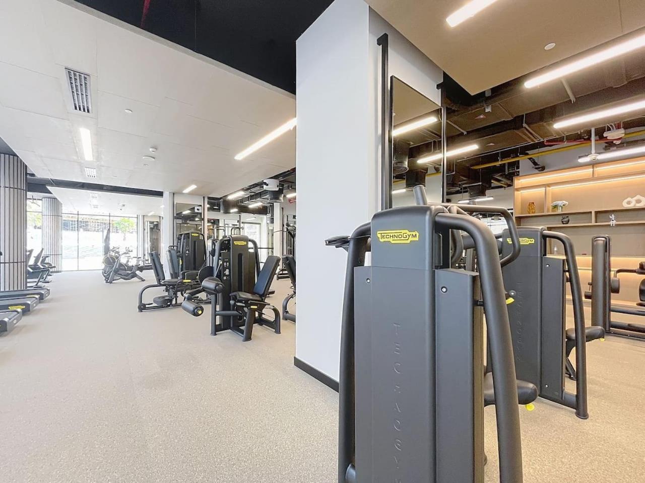 Peninsula - Modern Two Bedroom In Business Bay Dubai