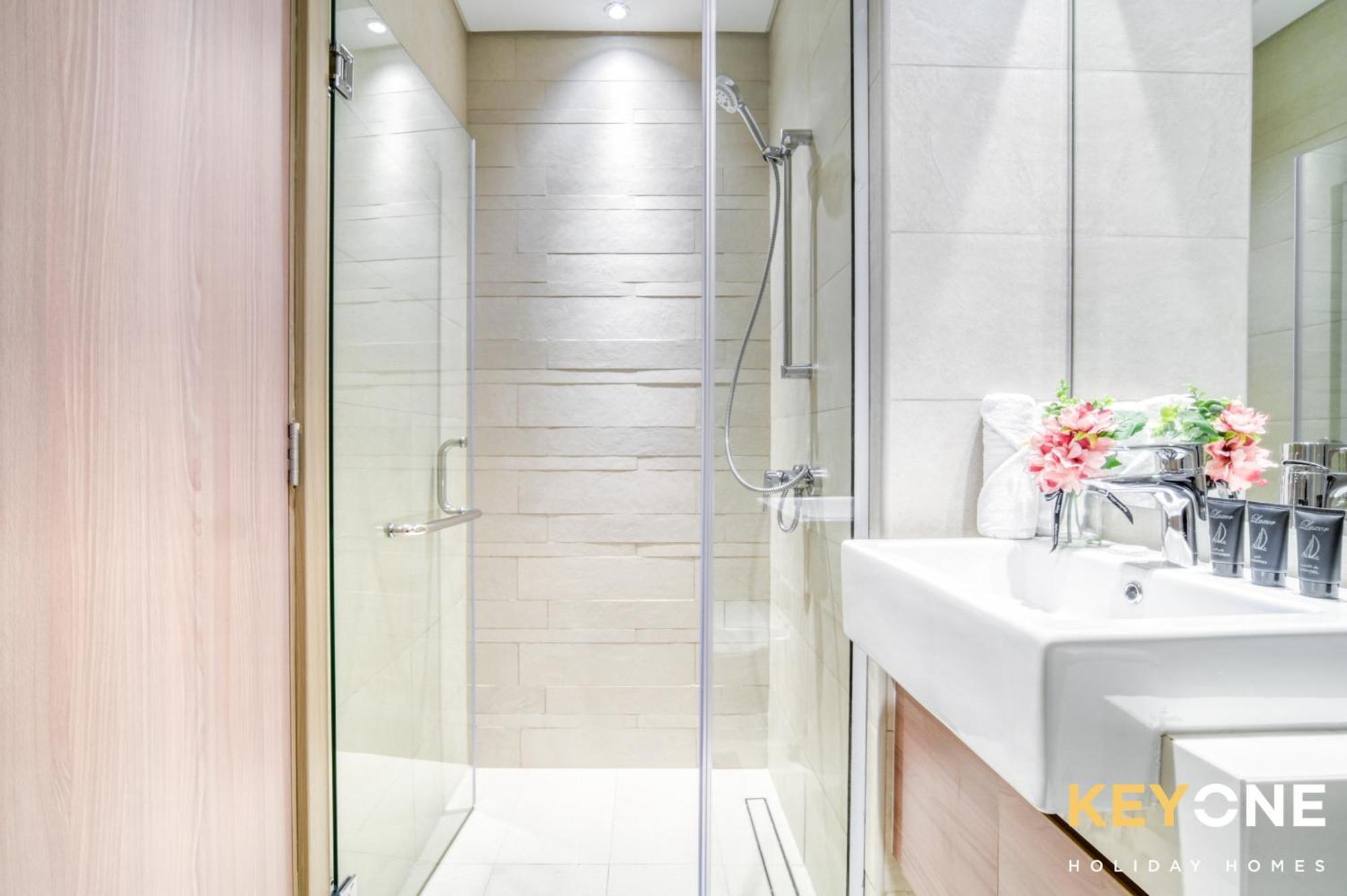 Spacious Azizi Riviera Studio Apartment *
