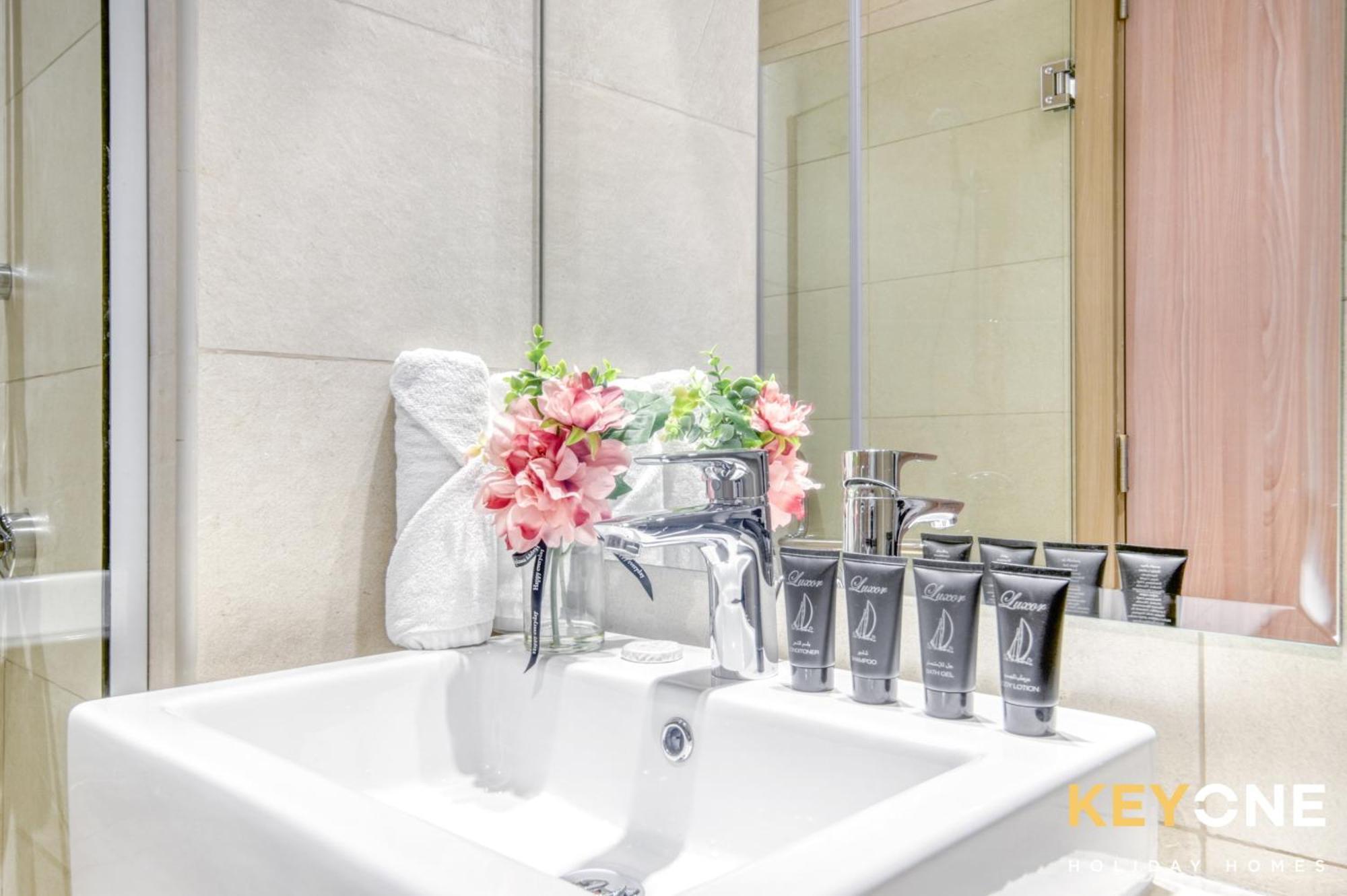 Spacious Azizi Riviera Studio Dubai