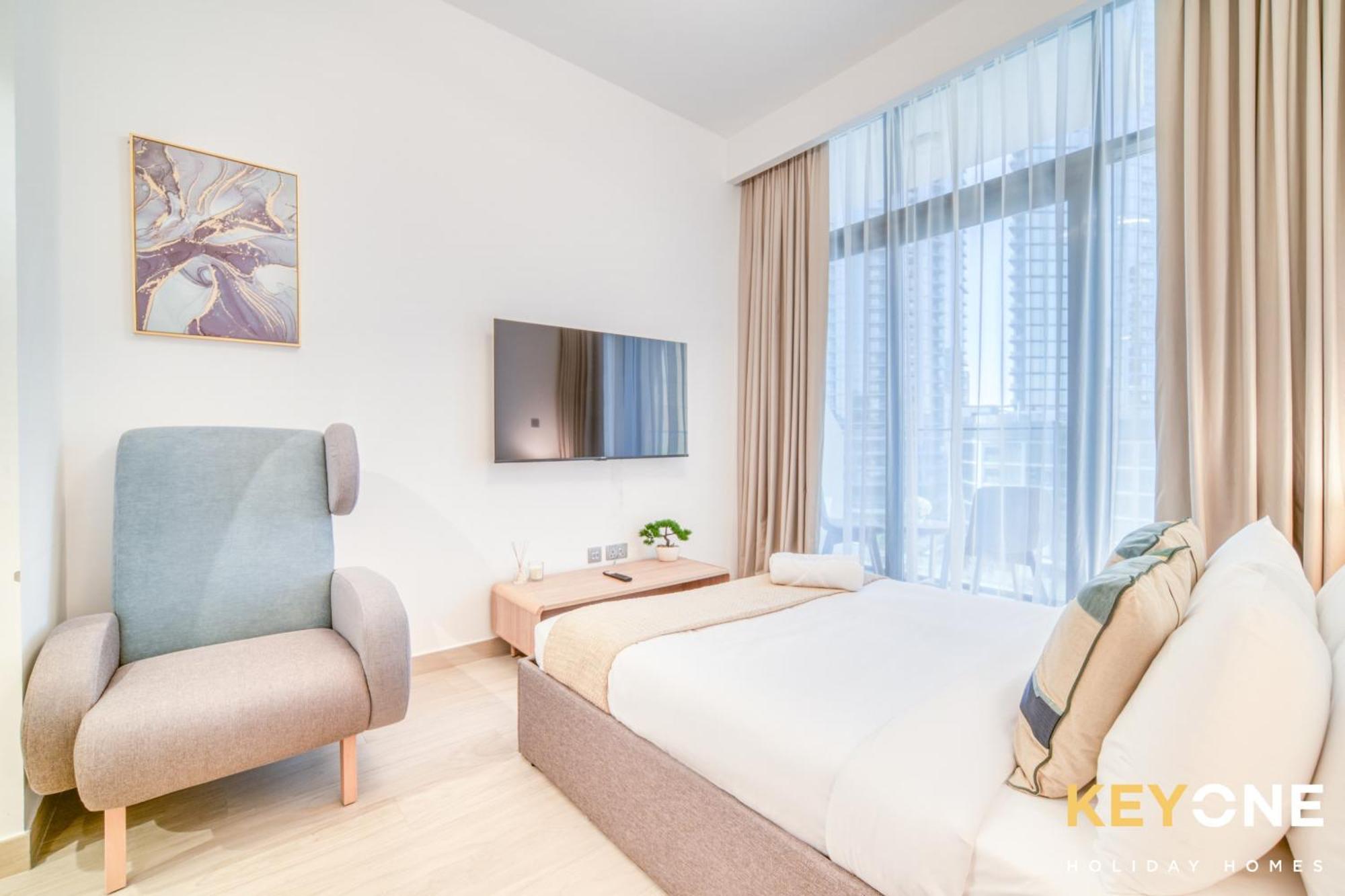 Spacious Azizi Riviera Studio Apartment *