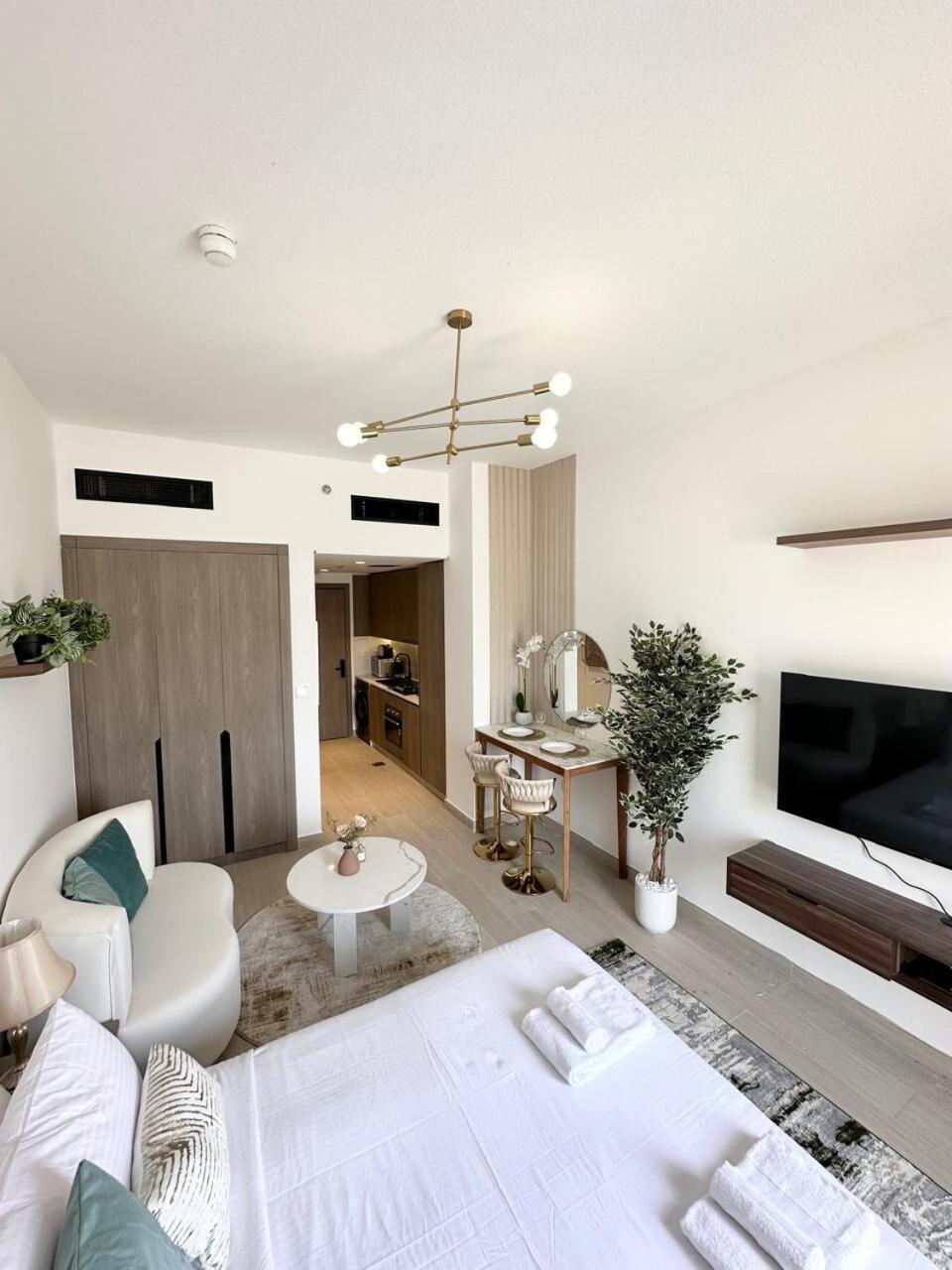 Charming For Rent Apartment