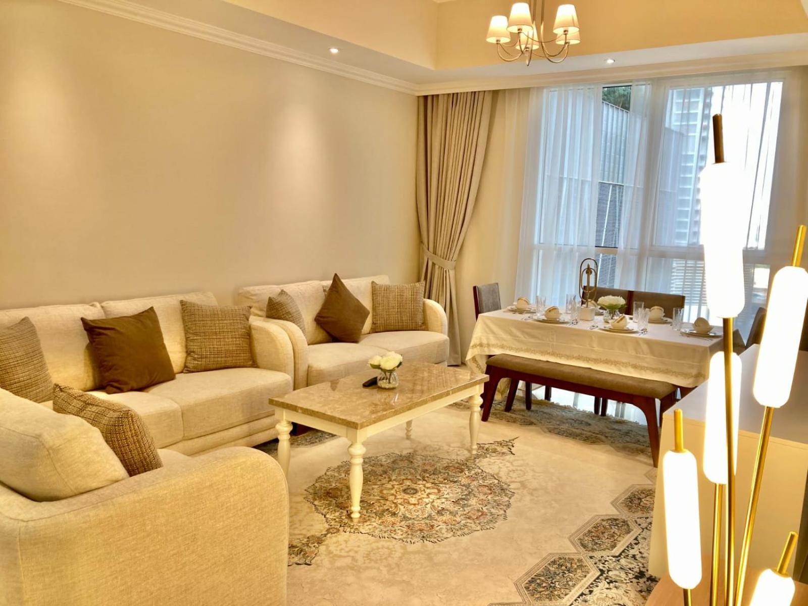 Apartment Signature 1 Bedroom Escape In Dunya Tower Experience Downtown At Its Finest *