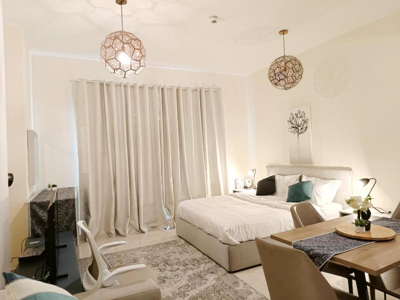 Apartment Sleek & Modern In Business Bay