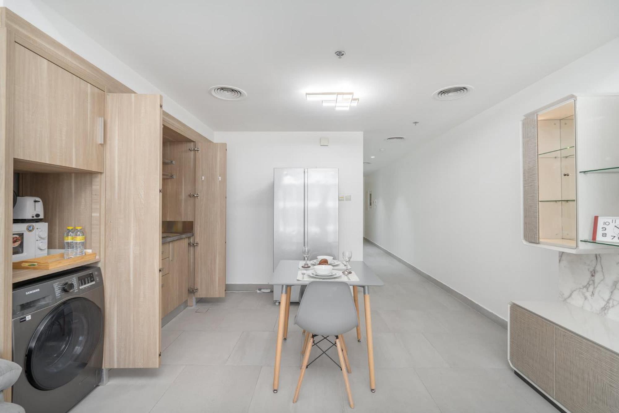 Heart-captivating In Shamal Waves 2 Apartment Dubai