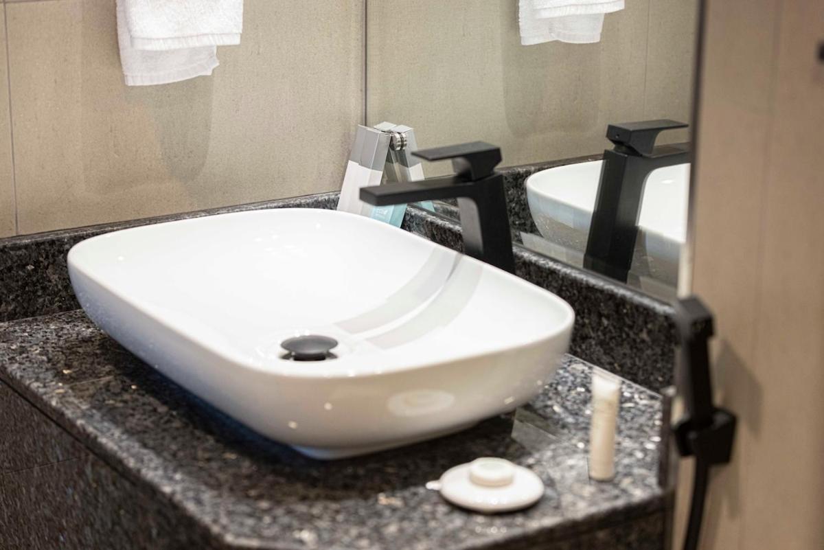 Charming 1-bedroom In Chiama Avenue Jvc Apartment