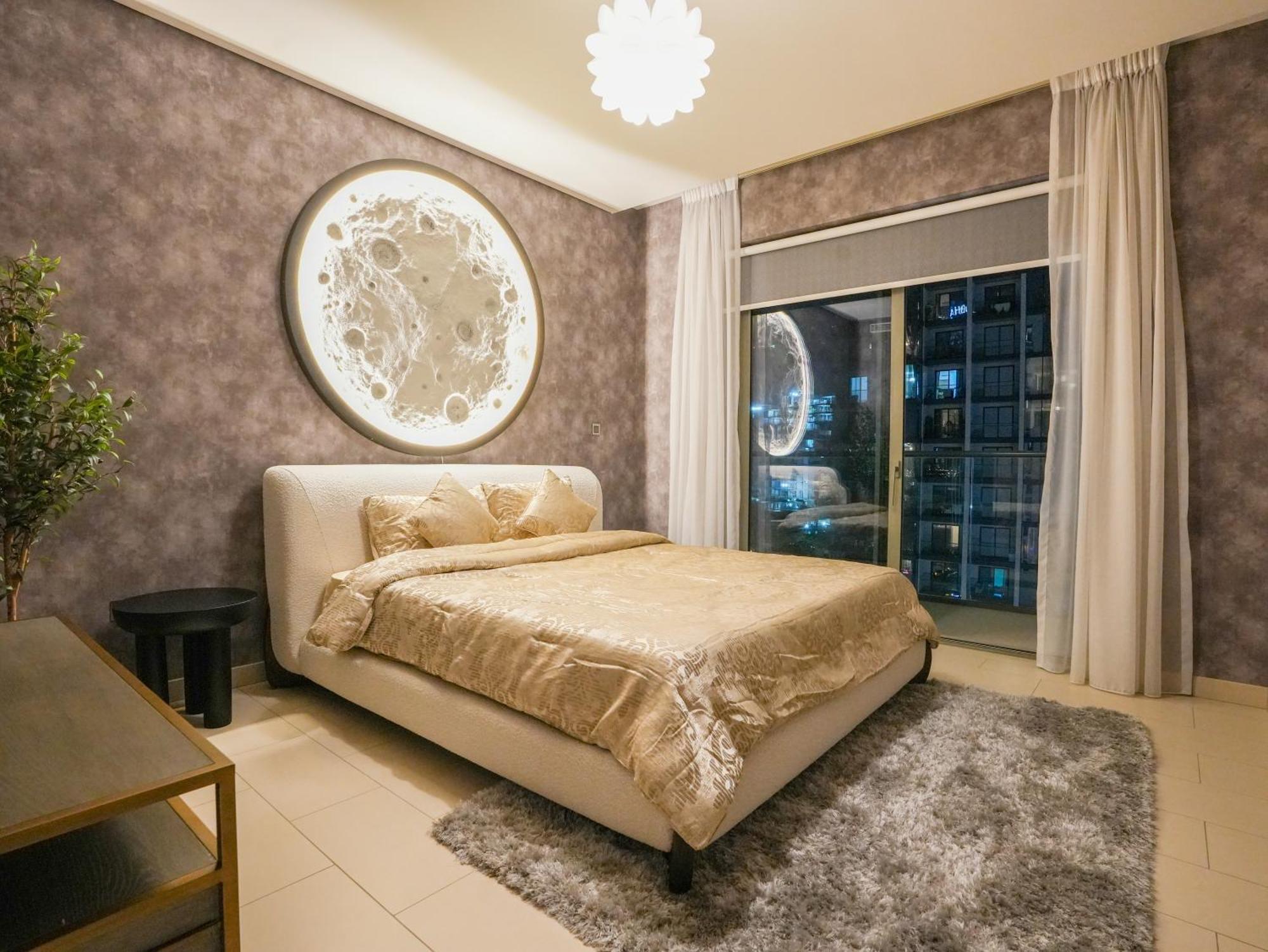 Luxury 2br With Stunning Amenities Dubai