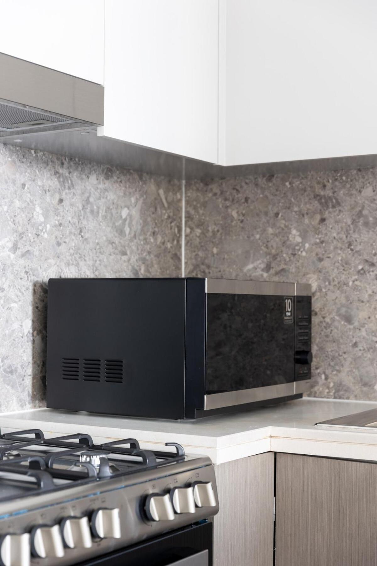 Apartment Luxury 4br Prime Downtown *