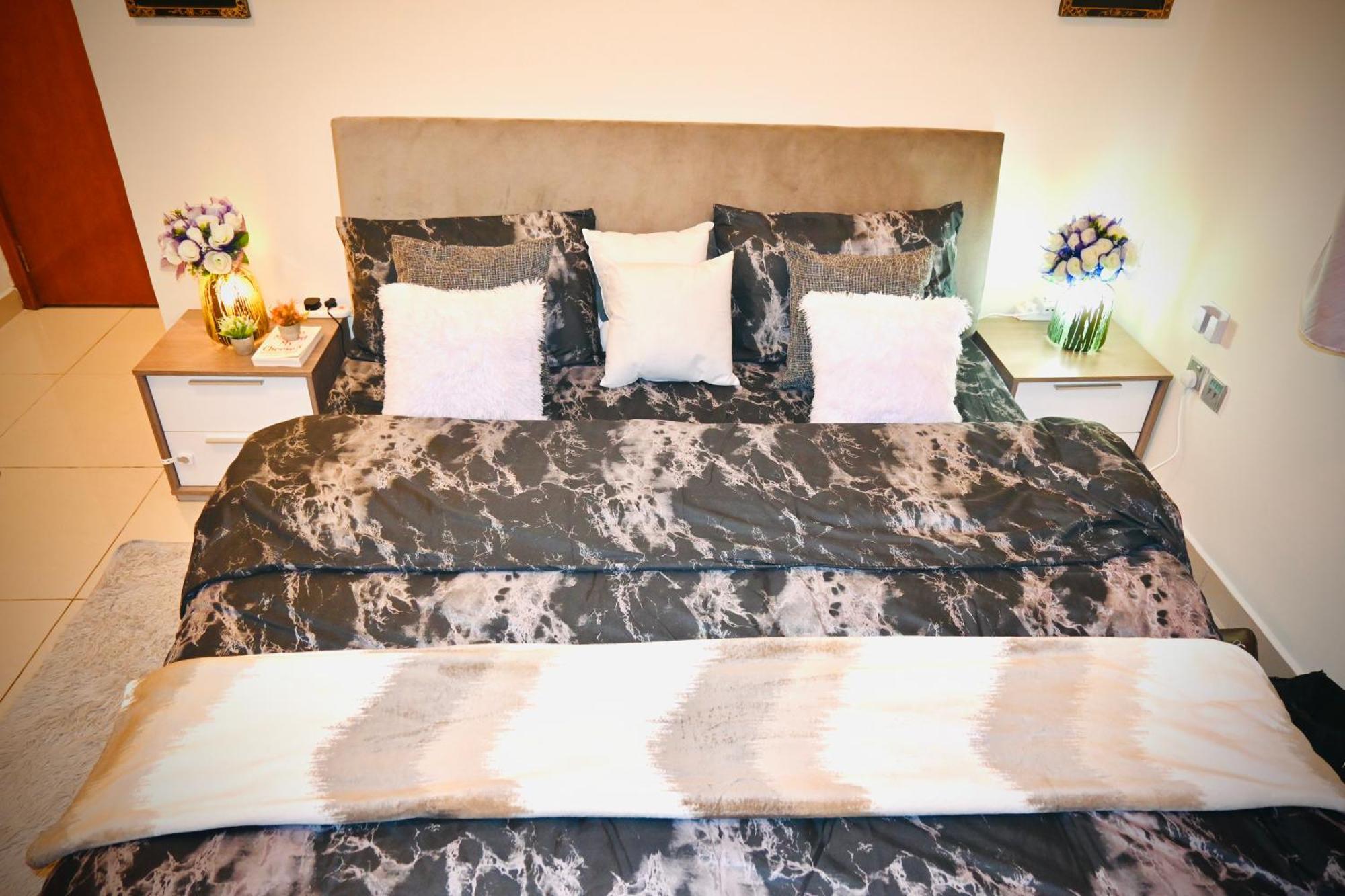 2 Bedroom Near To Marina Yachts And * Dubai