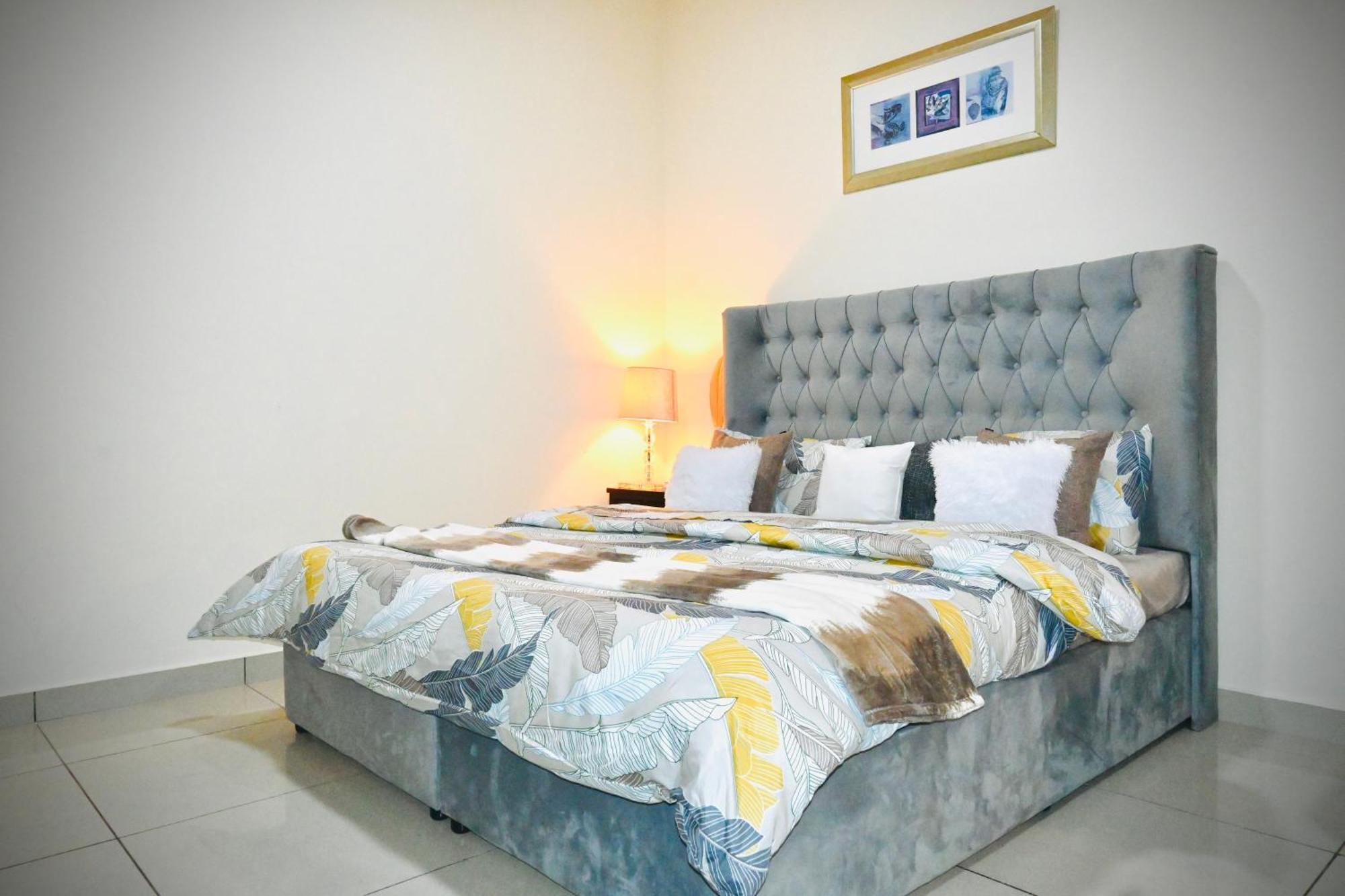 2 Bedroom Near To Marina Yachts And