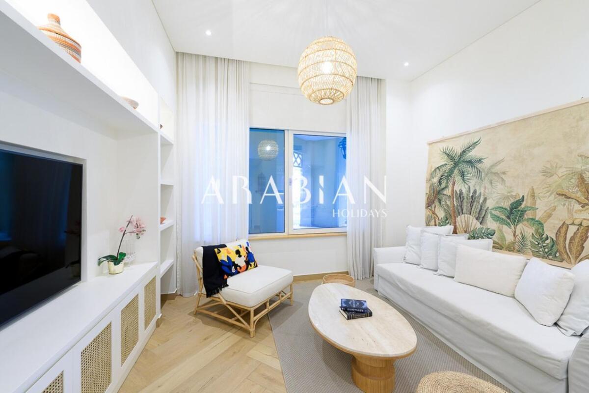 Unique 1 Bedroom In Palm Jumeirah * Dubai