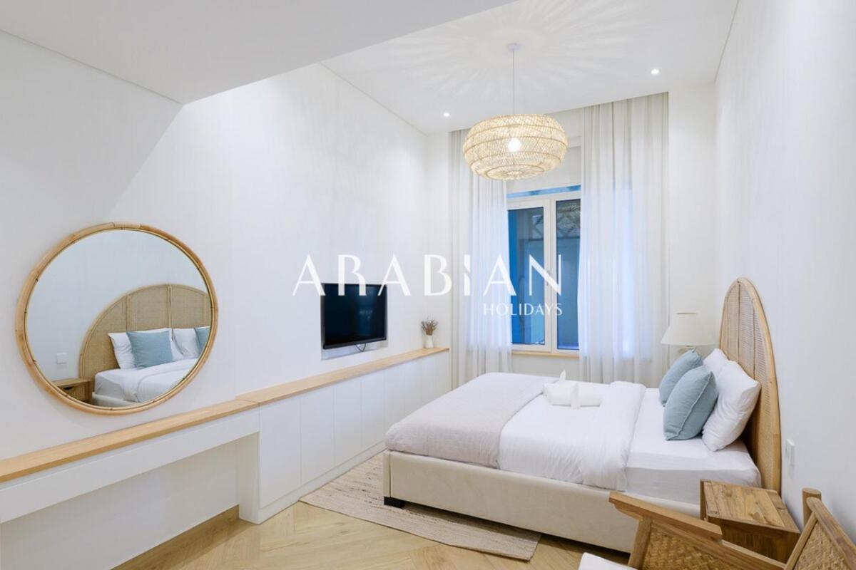 Unique 1 Bedroom In Palm Jumeirah Apartment