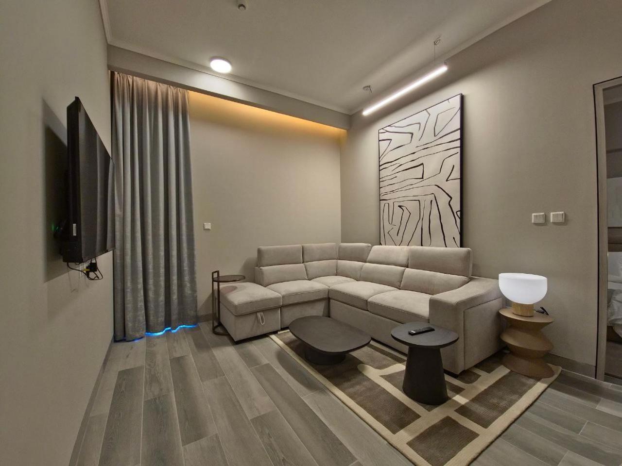 Concept 7 Chic New With Balcony & Amenities Managed By Sunnyhomes Apartment