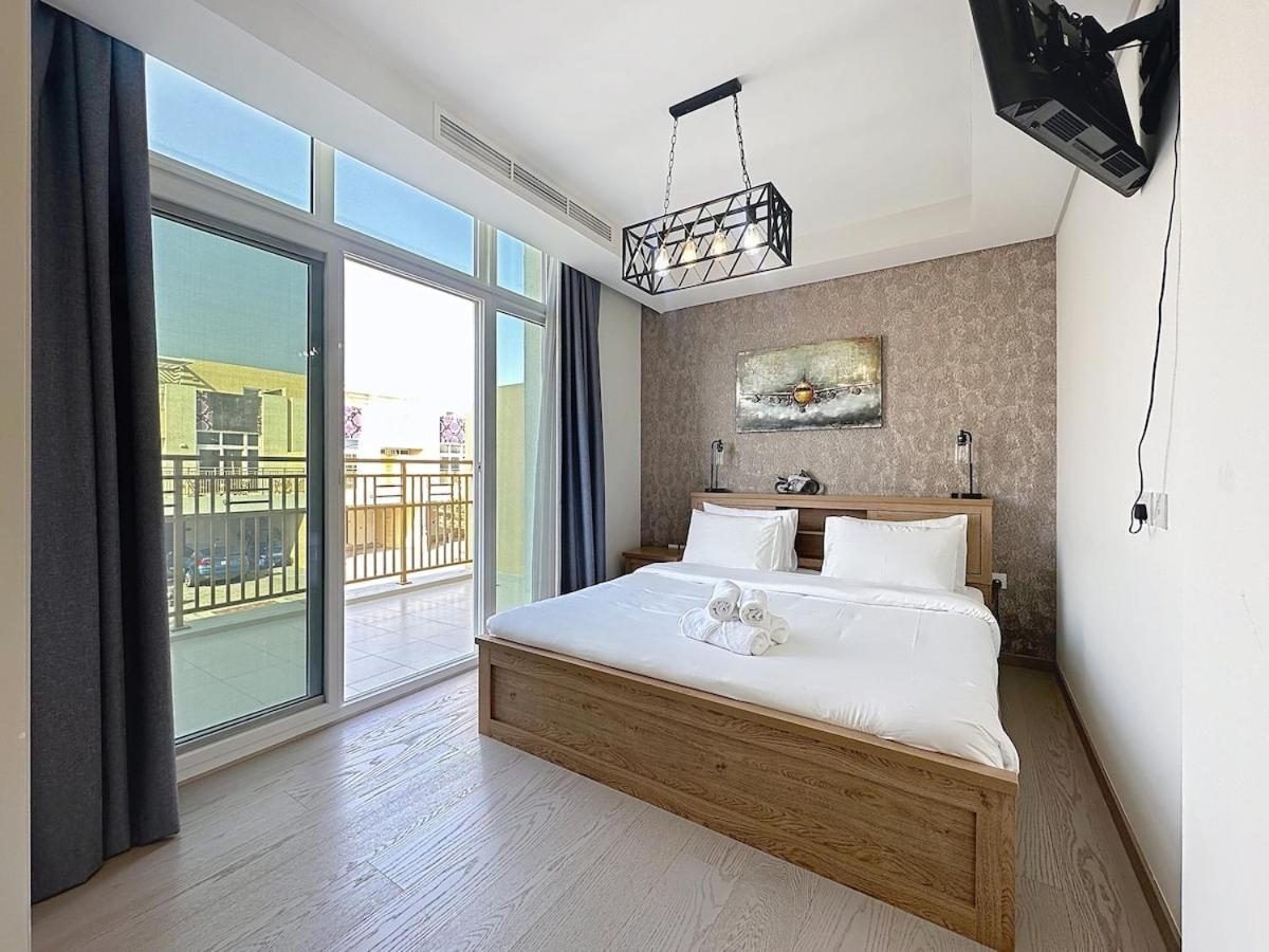 3 Bed - Aquilegia, Damac 2 Apartment