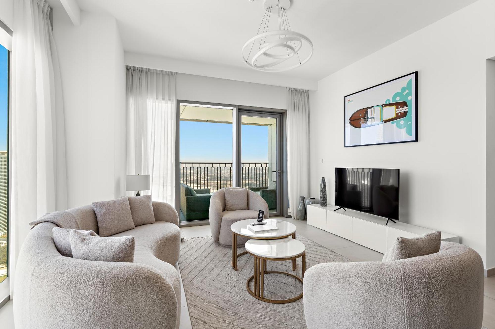 2br Elegant Interior, Breathtaking Views, Downtown Apartment Dubai
