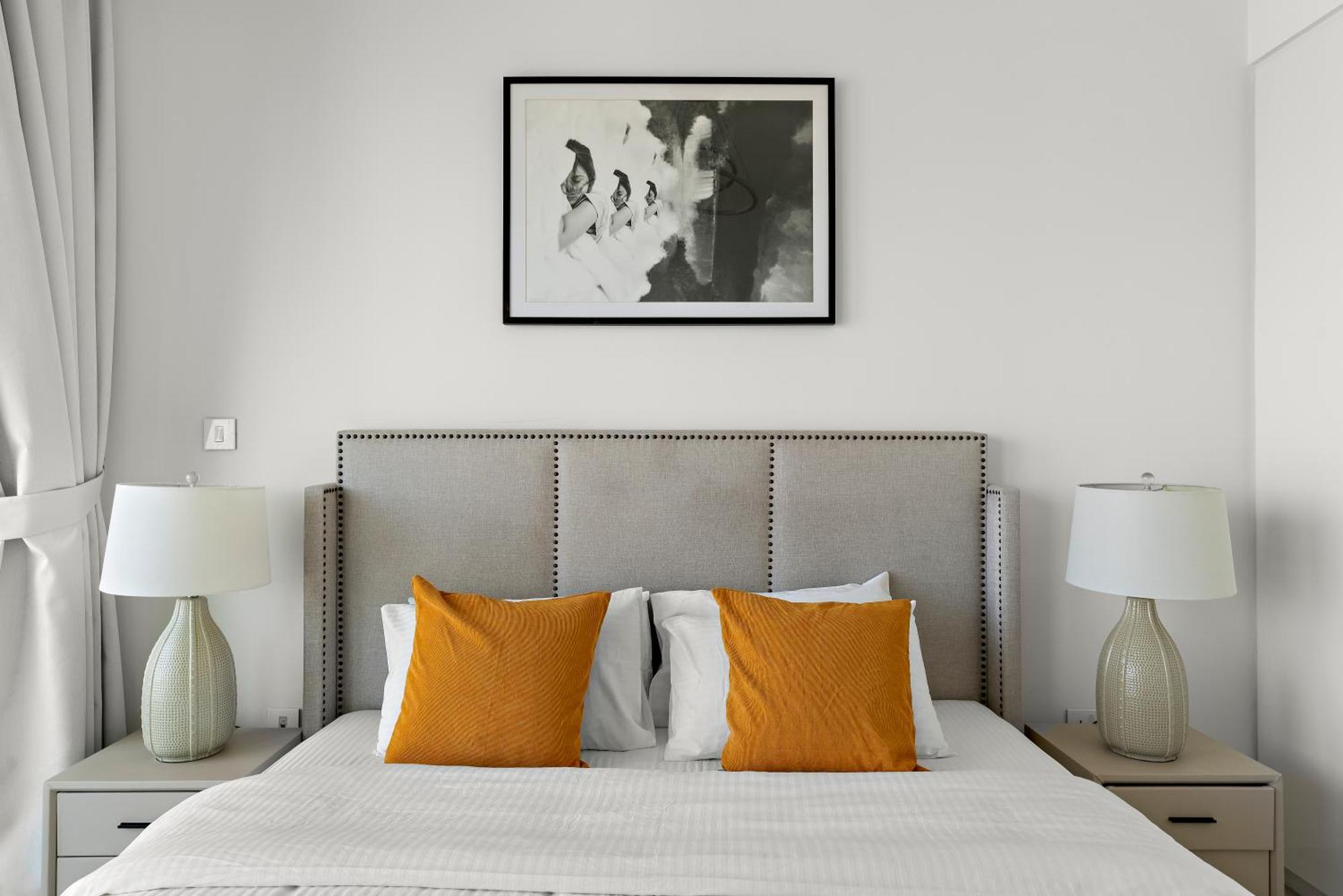 Apartment 2br Elegant Interior, Breathtaking Views, Downtown Dubai