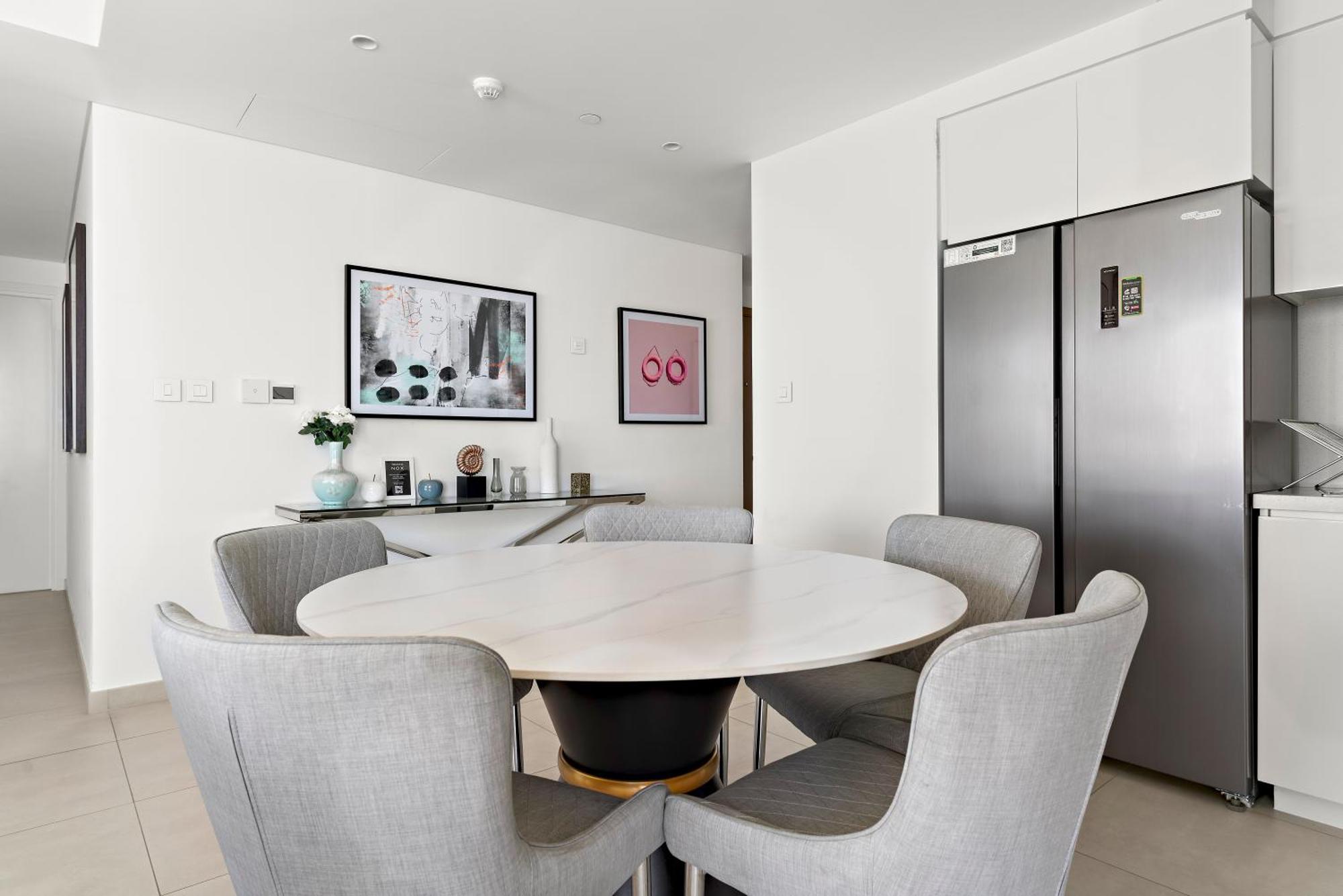 2br Elegant Interior, Breathtaking Views, Downtown Apartment *