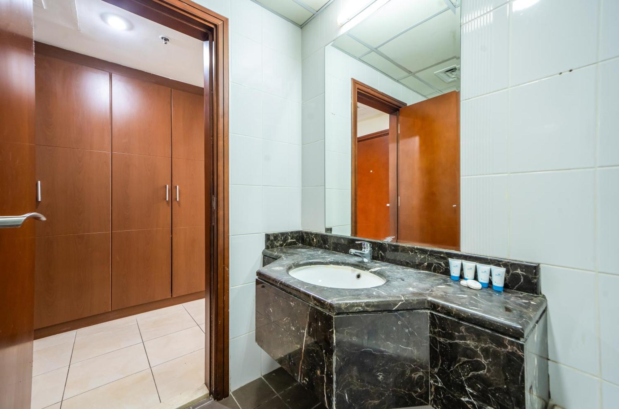Apartment Elegant Downtown 4min Walk To Burj Khalifa Dubai