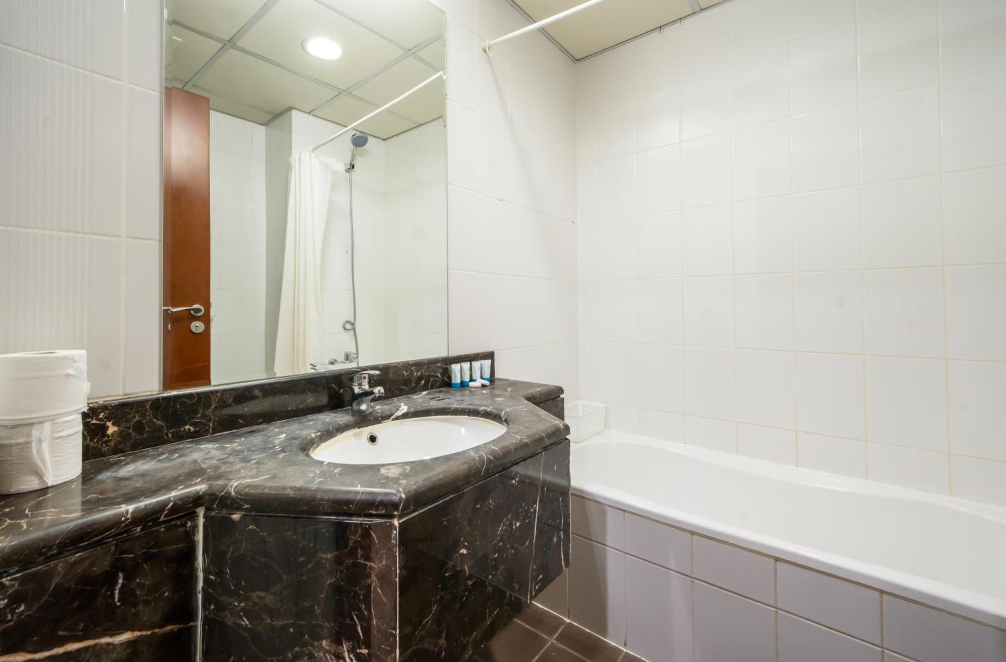 Apartment Elegant Downtown 4min Walk To Burj Khalifa