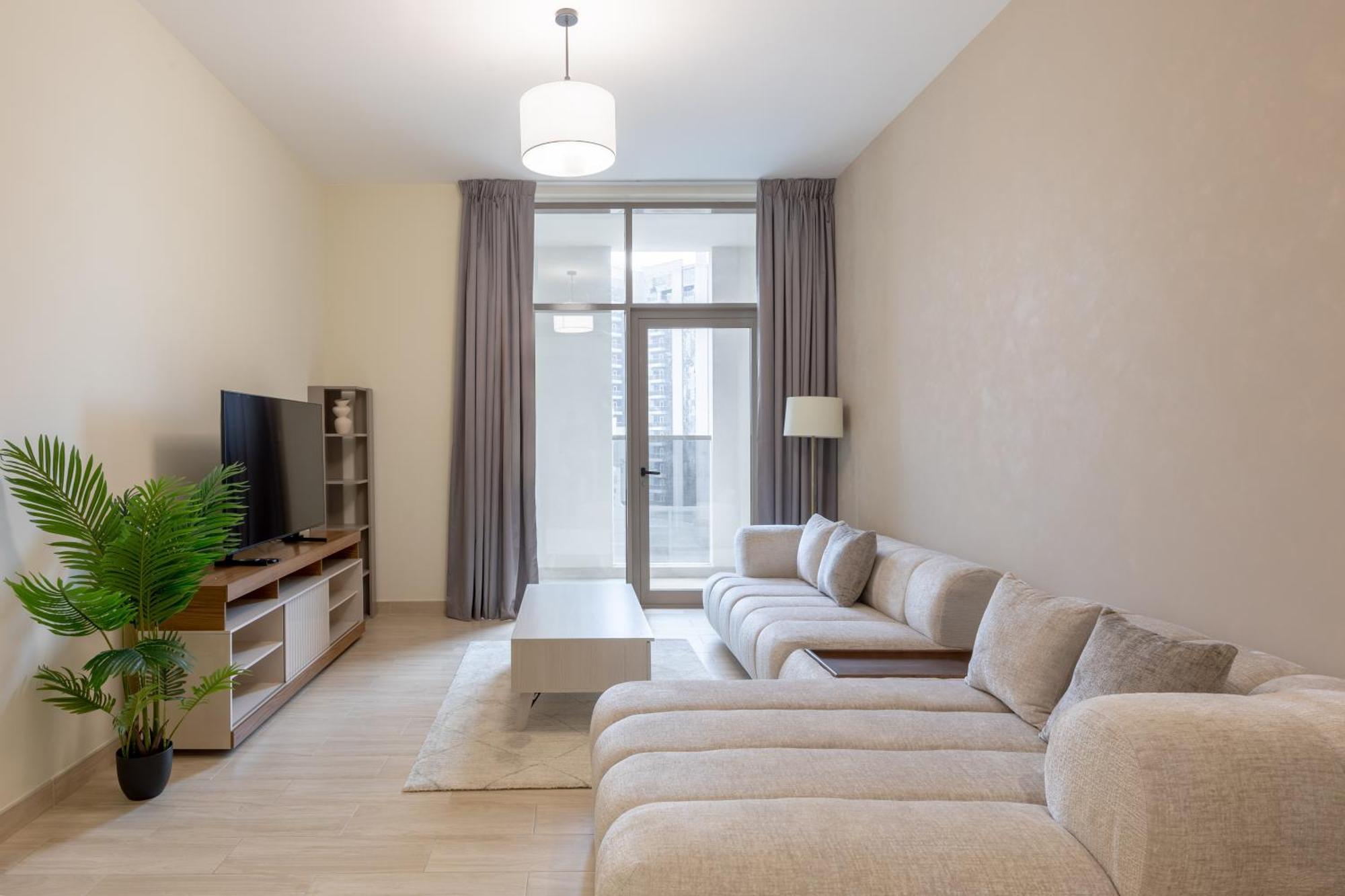 Apartment Premium Brand New, Right Infront Of Canal