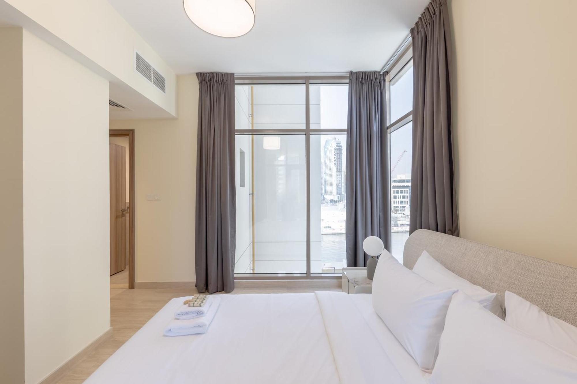 Premium Brand New, Right Infront Of Canal Apartment Dubai