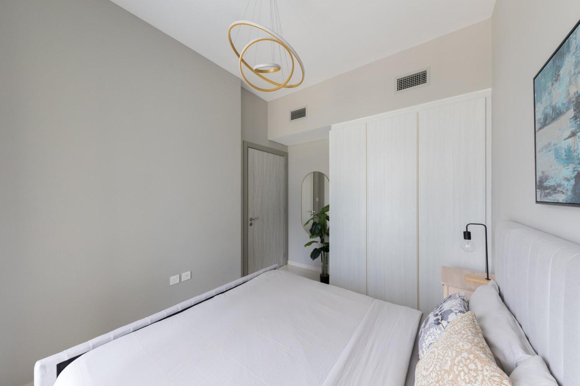 Relaxing 1br Escape, Scenic Pool View Zada Tower - 6ab22 *