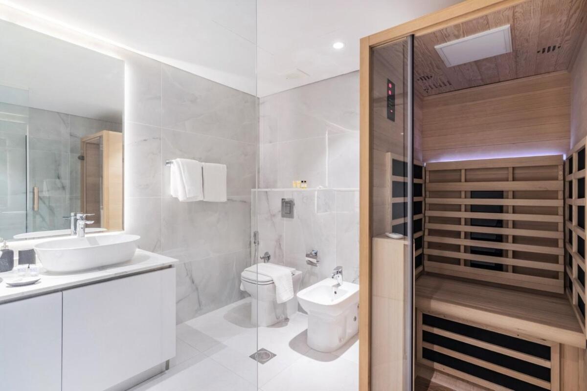Luxury 2Br Stay In Difc, Steps To Gate Avenue And Dubai Mall Apartment