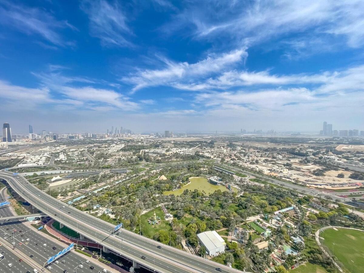 Bright & Spacious 2br Near Zabeel Park Dubai