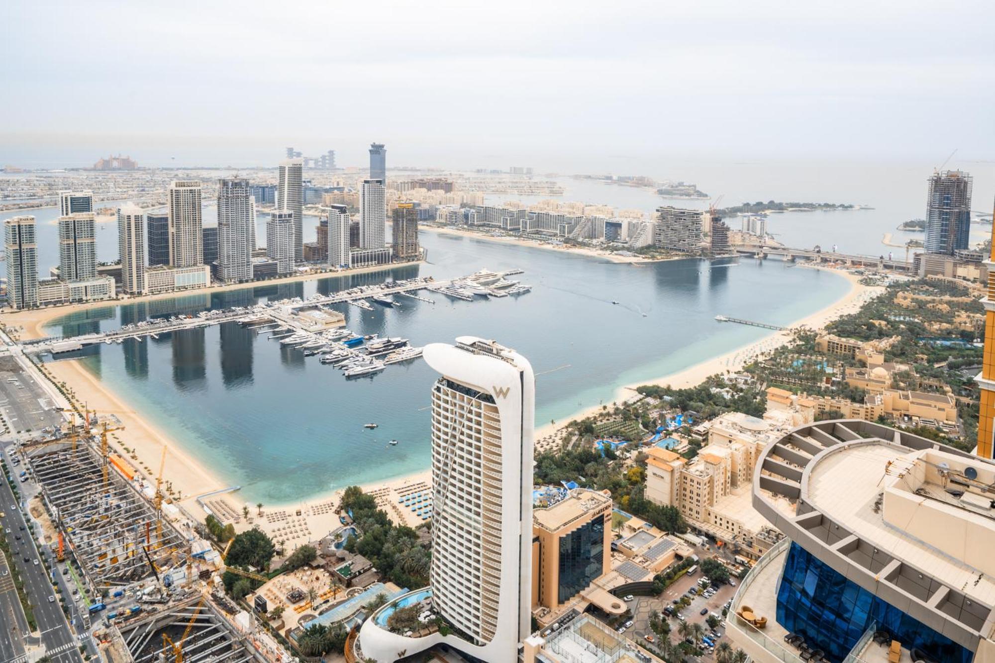 Prestigious 3 Bedrooms * Dubai