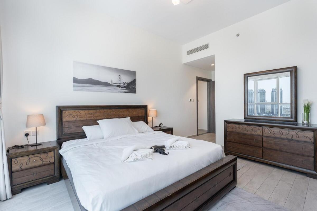 Warm & Inviting 2br In Al Barsha * Dubai