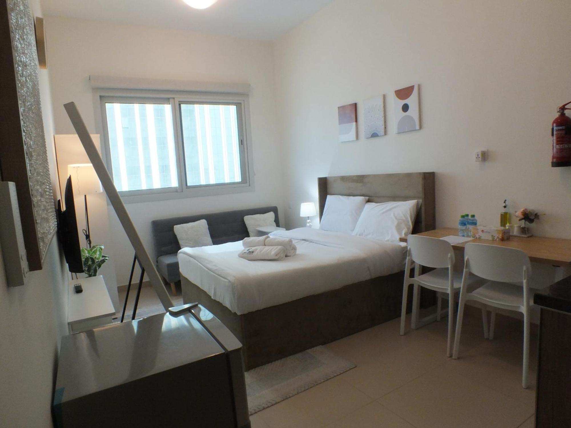 Apartment I 15 Min To International Airport *