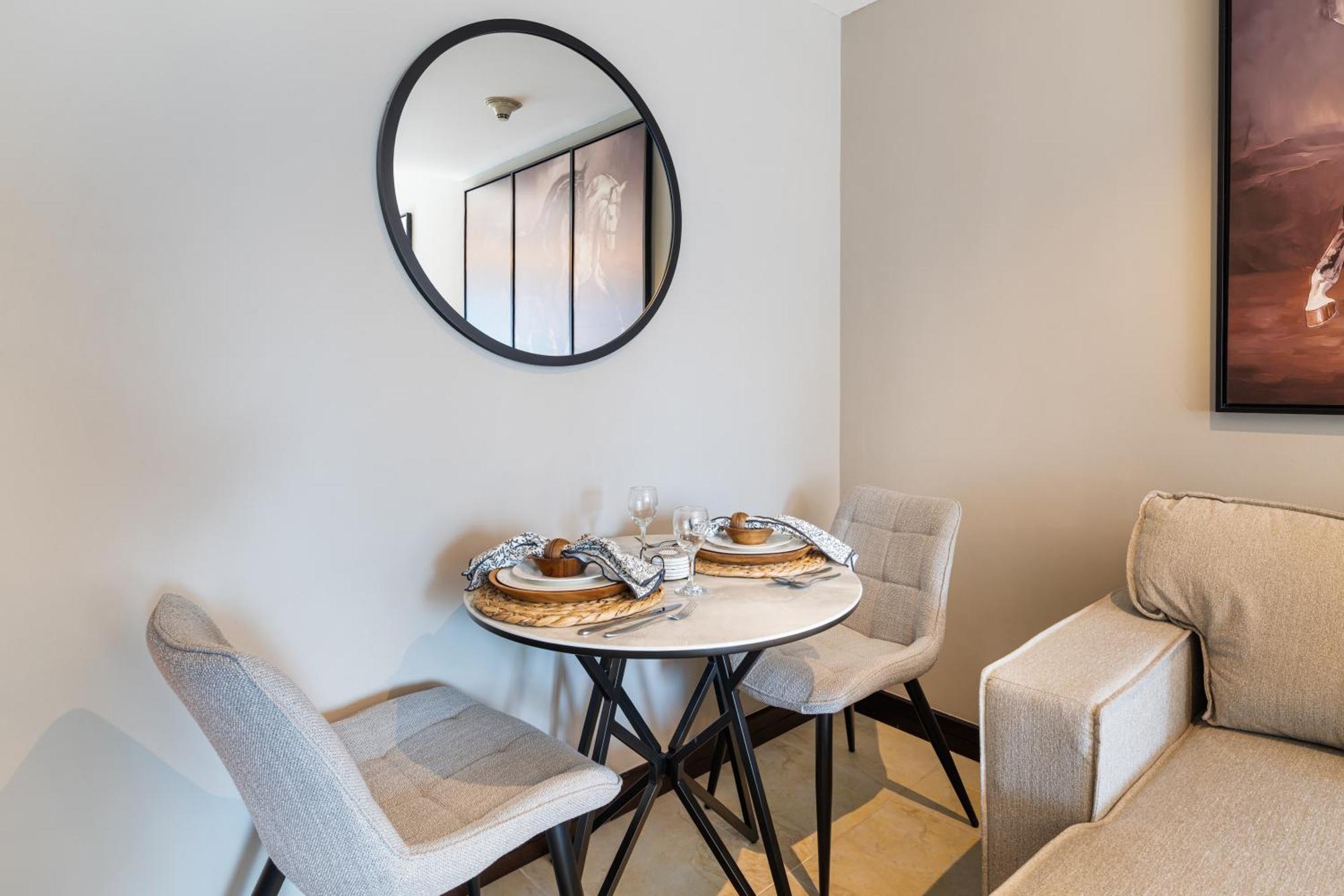 Modern In Goldcrest Views *