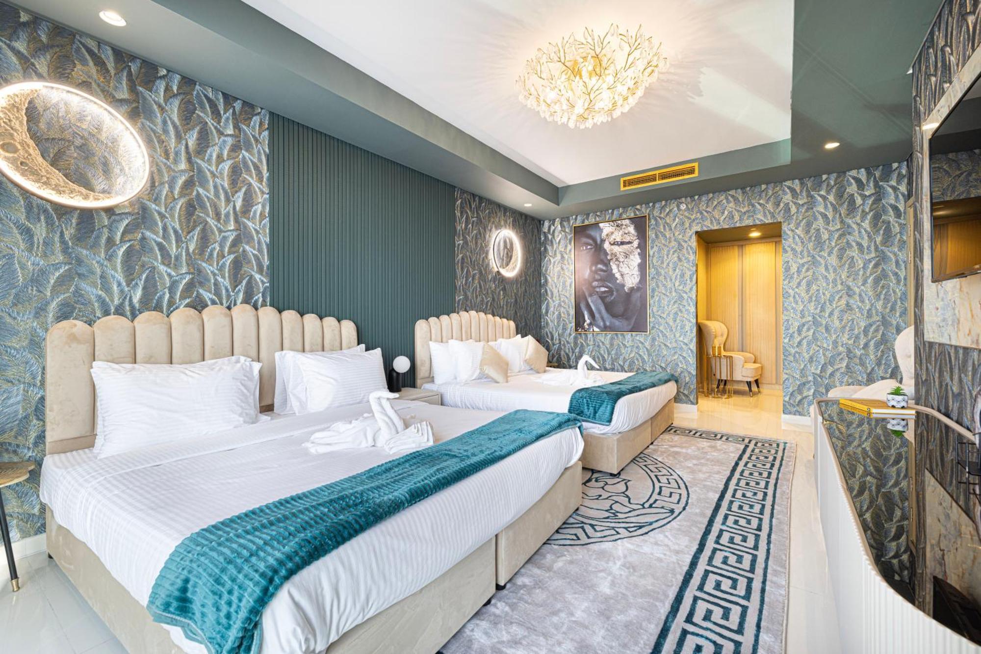 Cloud Nine Panorama & Rooftop Infinity Pool, 3br In Paramount Midtown * Dubai